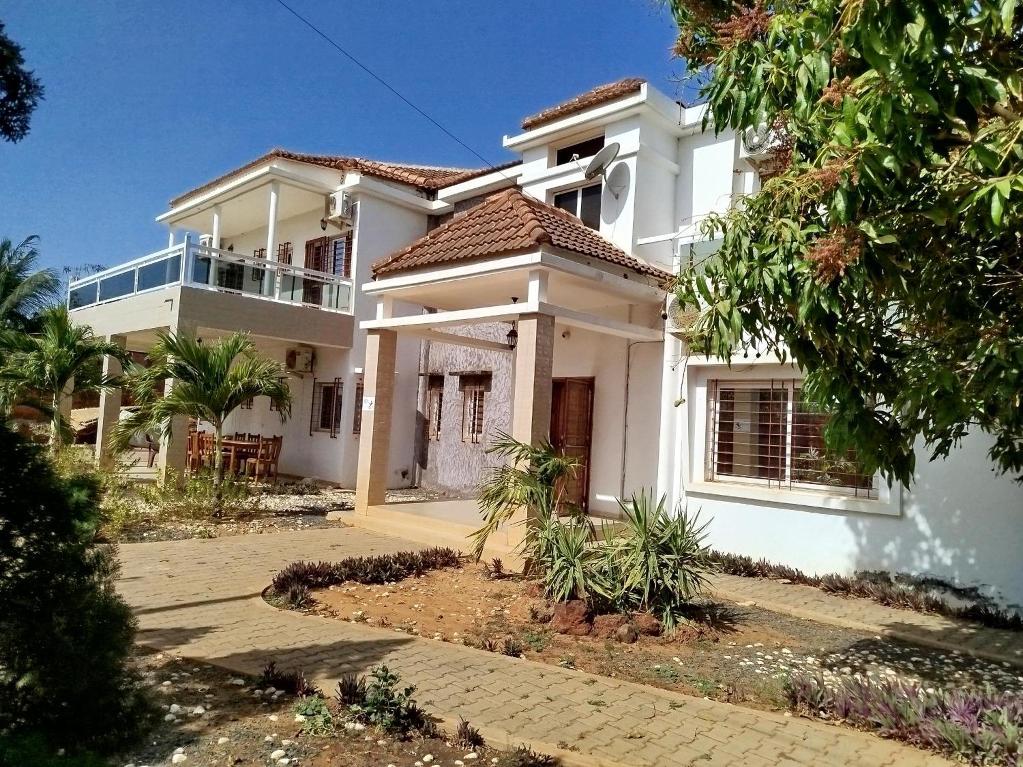 Hotel Al Jannah Bis Somone Esterno foto